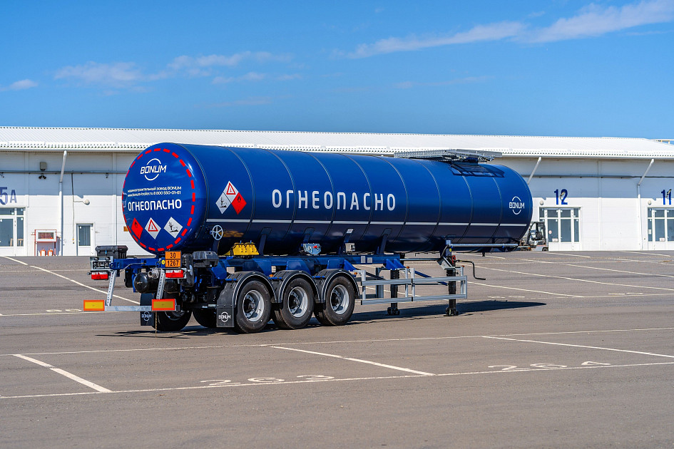 Нефтевоз 42 м3 Нефтевоз 42 м3